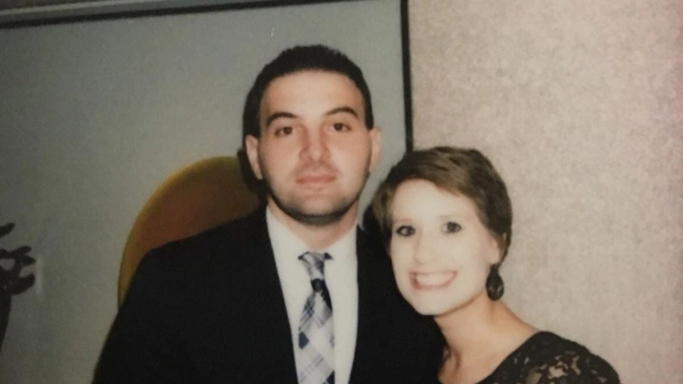 Johns elskede kone død af kræft: En uge efter opdagede han et billede, han aldrig skulle have set