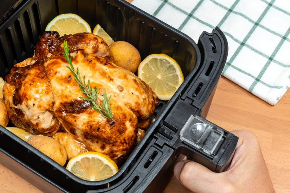 Læge advarer: “Du har brugt din airfryer forkert, og det kan være sundhedsskadeligt”