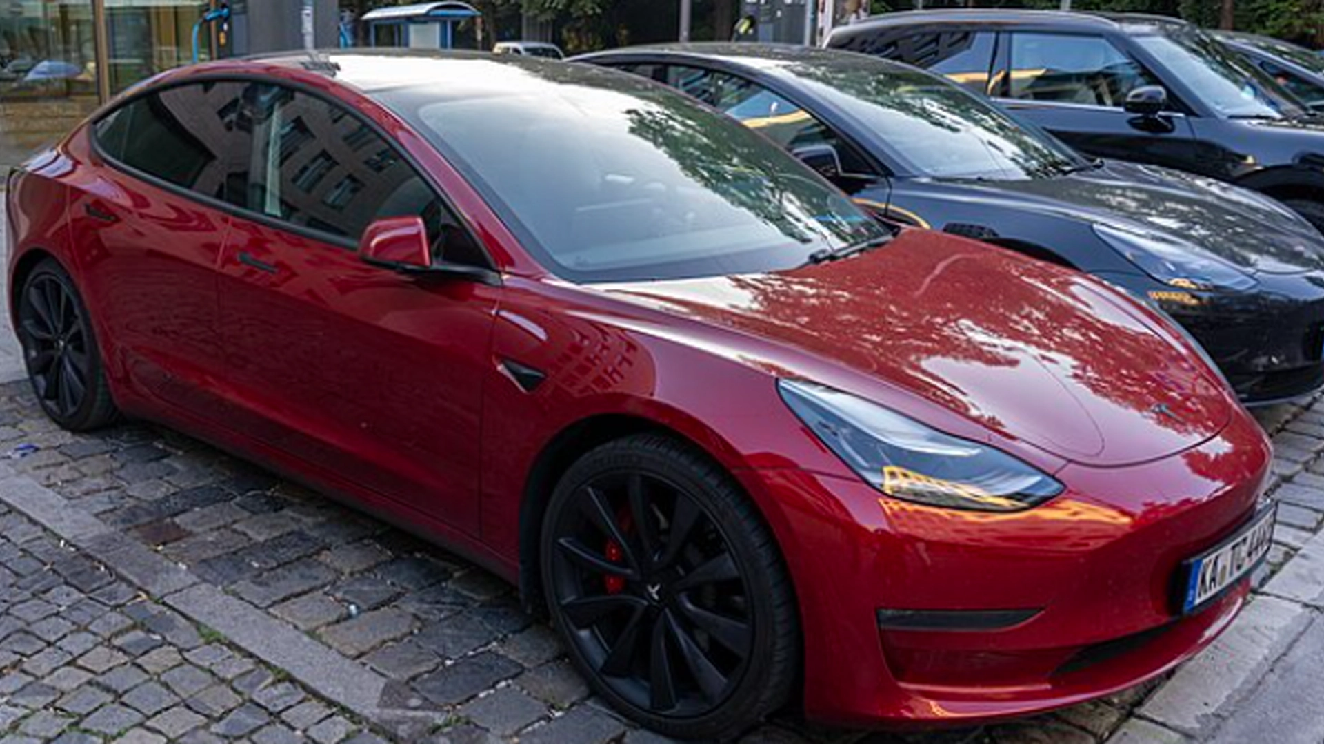 Tesla har ikke vist hele sandheden om deres priser: Nu kommer konsekvenserne