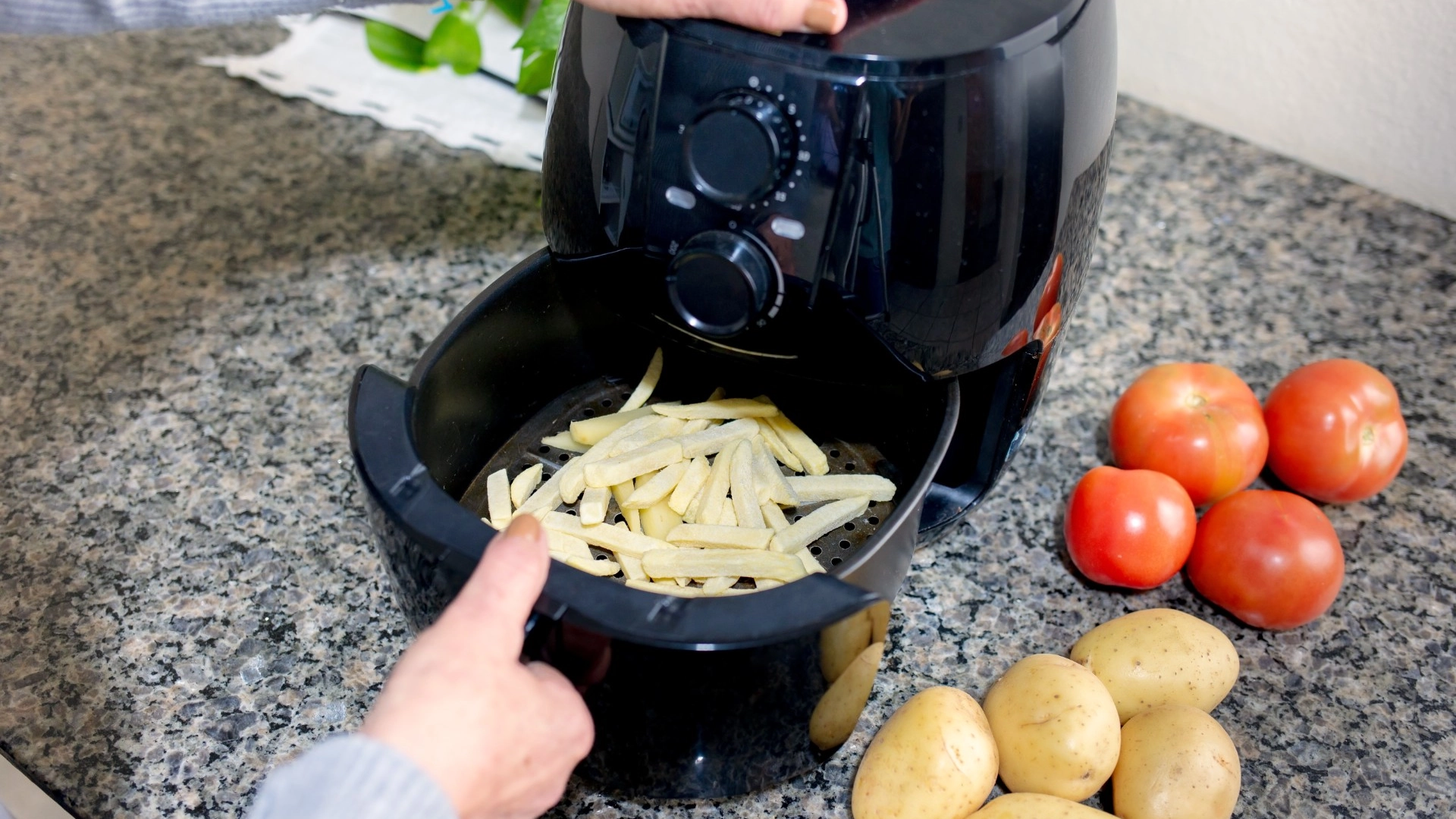Alle airfryer-ejere advares mod at tilberede én bestemt type mad