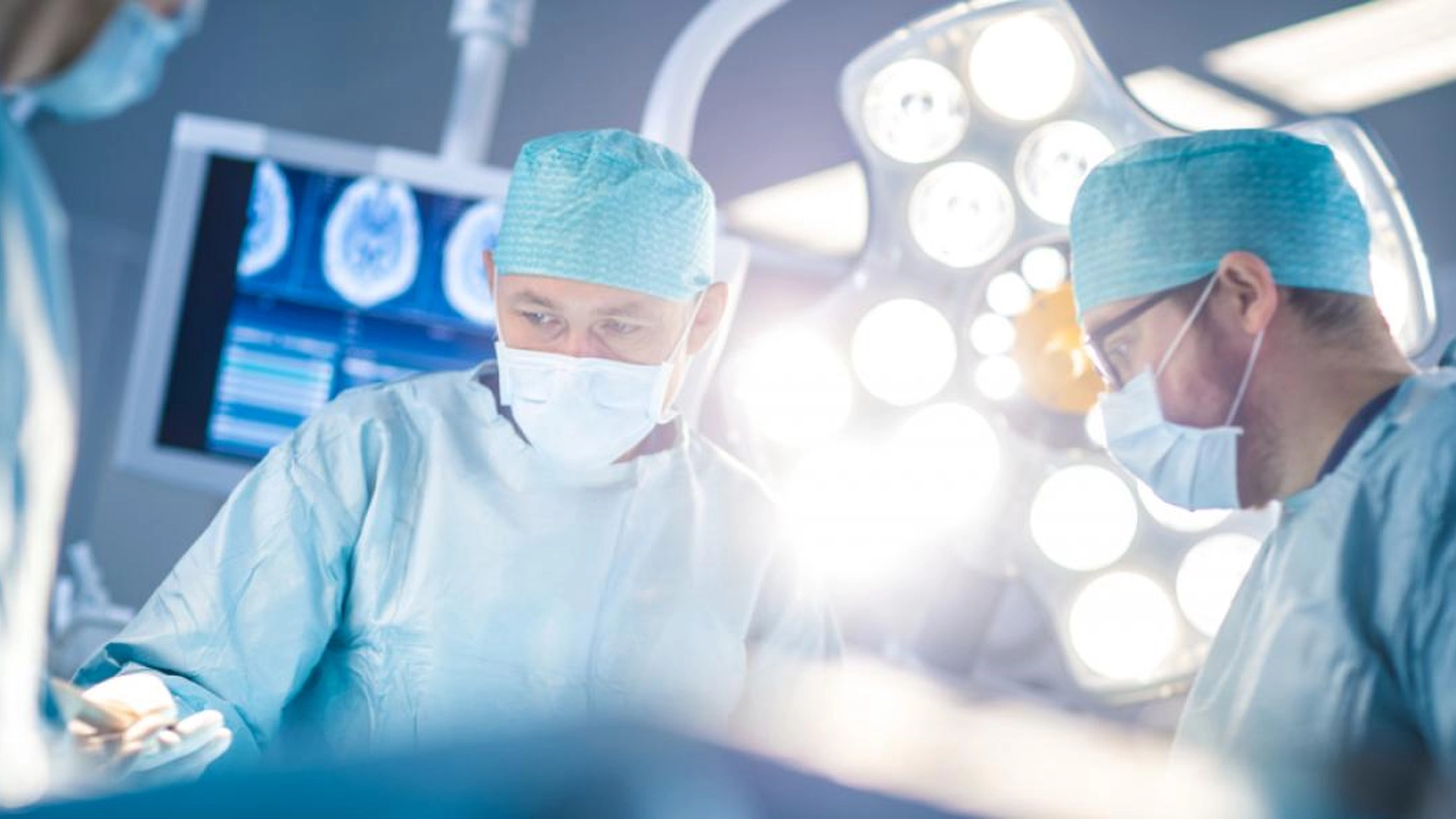 84-årig kvinde sagsøger hospital: Kirurg gjorde noget fuldkommen vanvittigt under operation