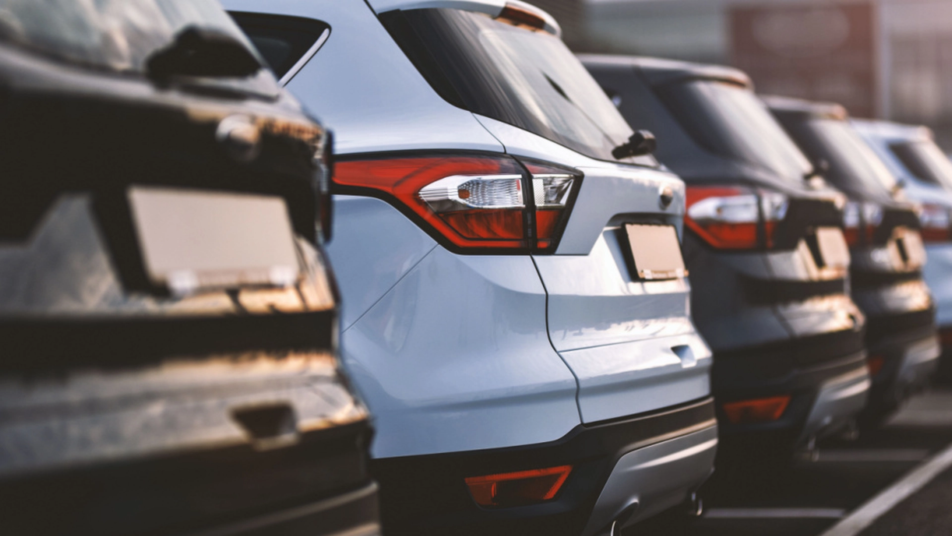 Dennis modtog kæmpe regning på 100.000 kroner: Nu advarer han andre bilister om almen fejl