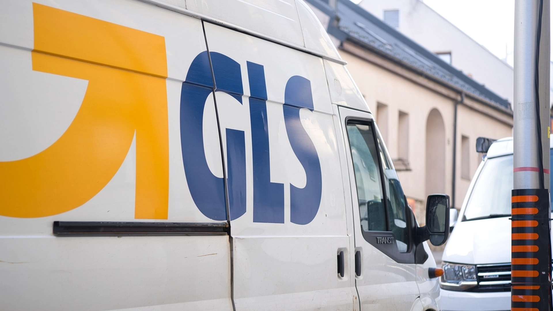 Forbrugerjurist forklarer: Det skal du gøre, hvis du får dobbelt levering med posten