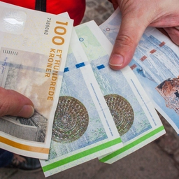 Ligger en af disse sedler i din pung? Så skal du straks reagere