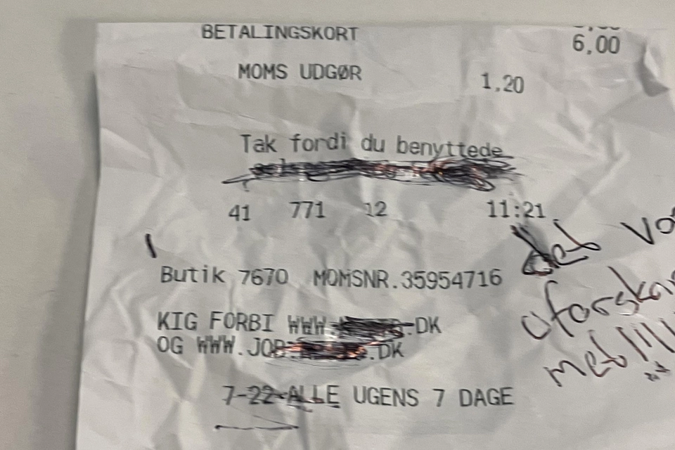 Forældre tog deres 1-årig datter med på restaurant: Regningen bød på en uventet overraskelse