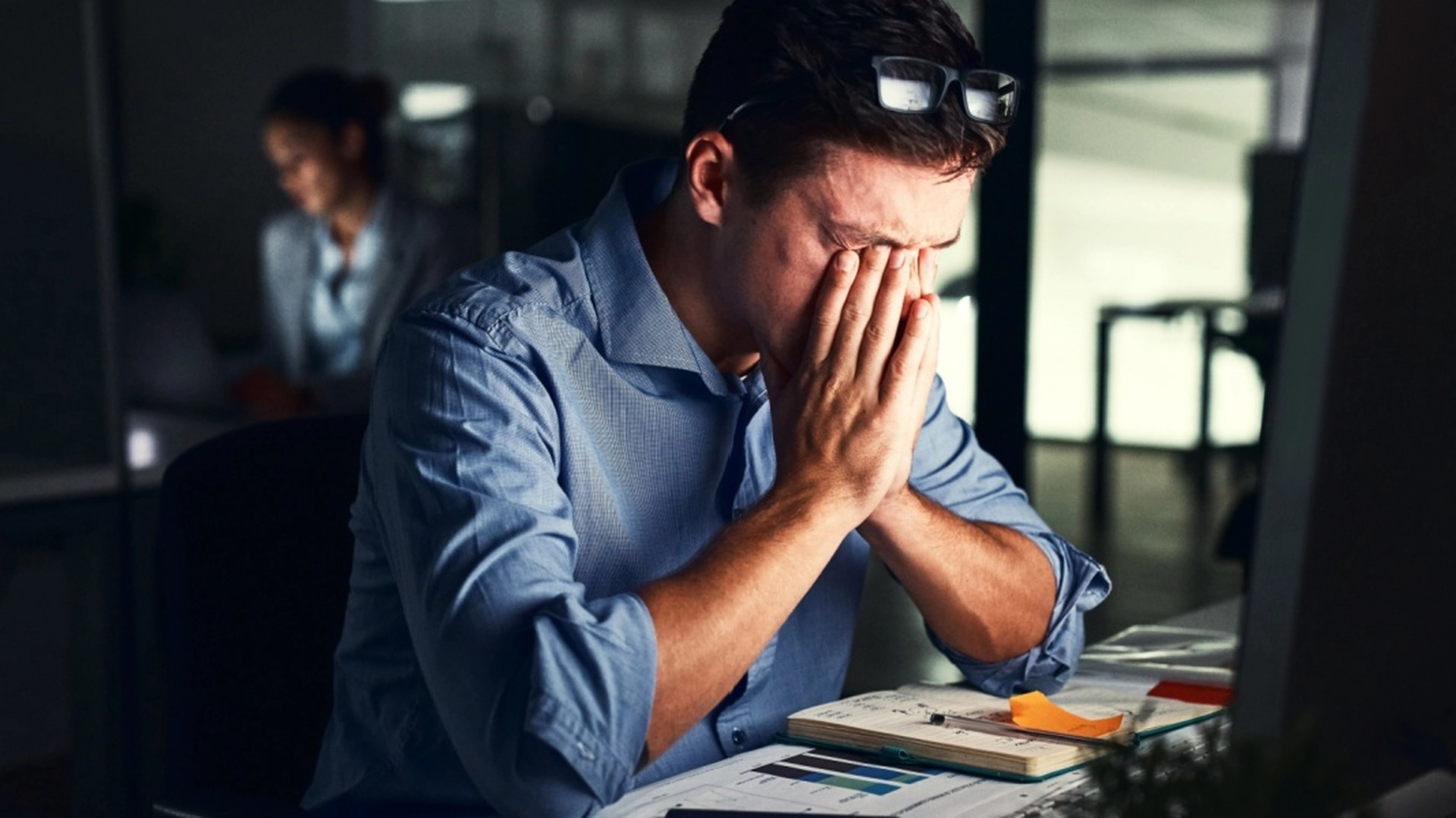 Ekspert med afsløring: 10 usædvanlige tegn på, at du har forhøjet kortisol på grund af stress