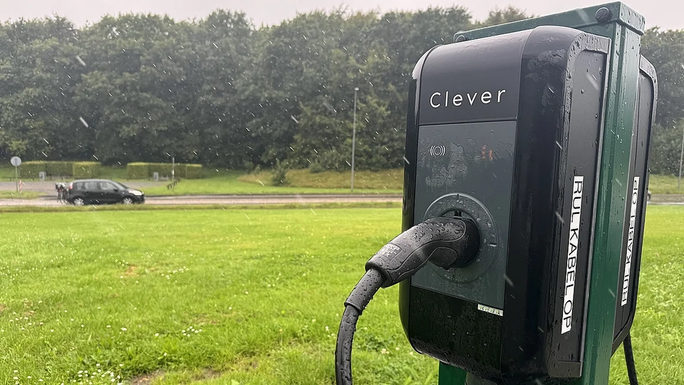 Tusindvis af Clever-kunder rammes: Straffes med 4000 kroner i ekstra udgifter