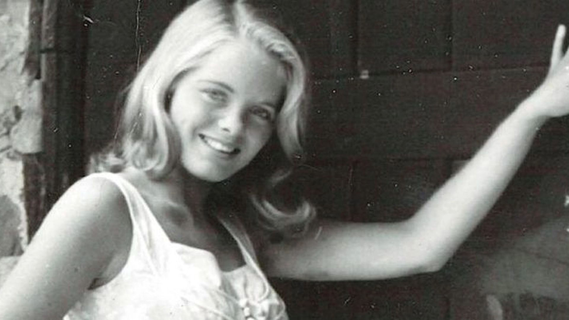 Julie blev holdt fanget af sine forældre: 44 år senere fik hun sin hævn