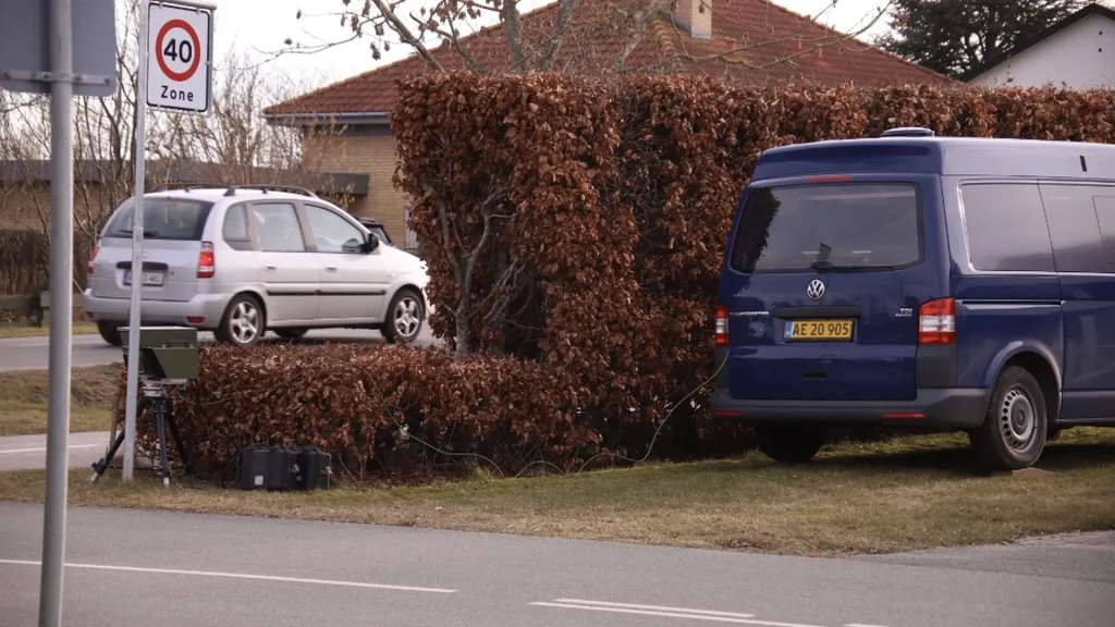 Derfor skal du aldrig bremse op ved fotofælder