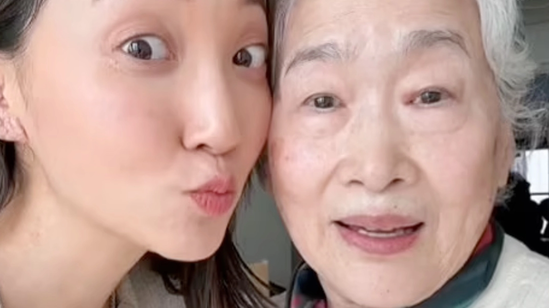 85-årig kvinde år gik viralt for sin chokerende ungdommelige hud: Nu deler hun sine 3 store hemmeligheder