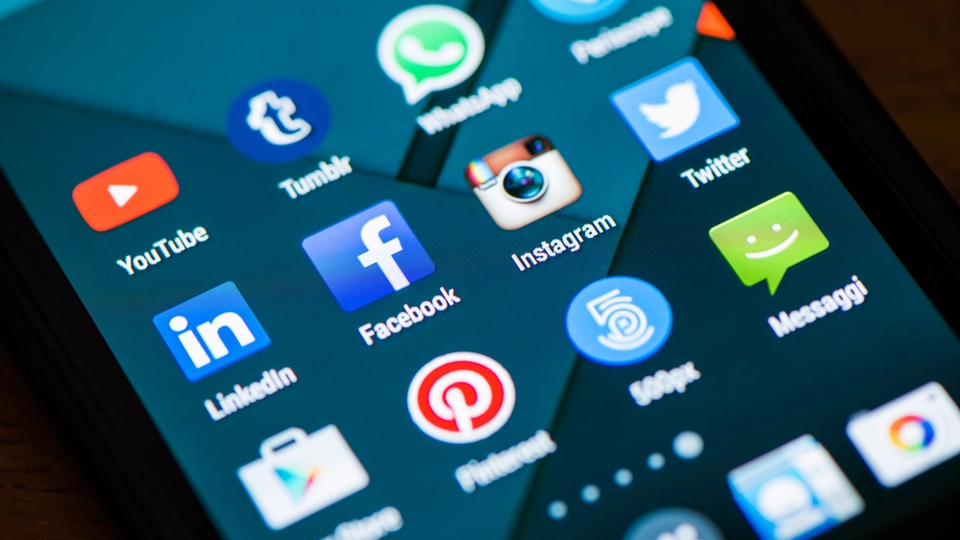 Har du stadig denne app? Slet den med det samme – den spionerer på dig
