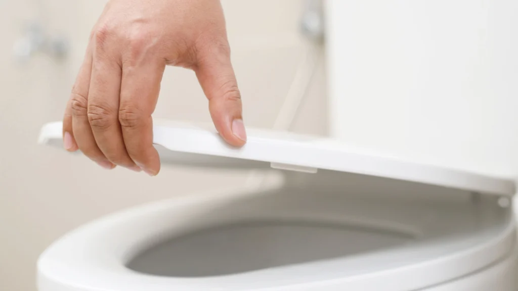 Kig i toilettet: 7 tegn i din afføring, der bør få dig til at søge læge