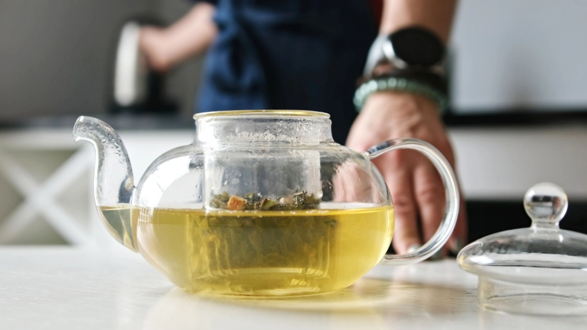 Maria Goldbach erstattede kaffen med grøn te i en måned: Resultatet overraskede hende