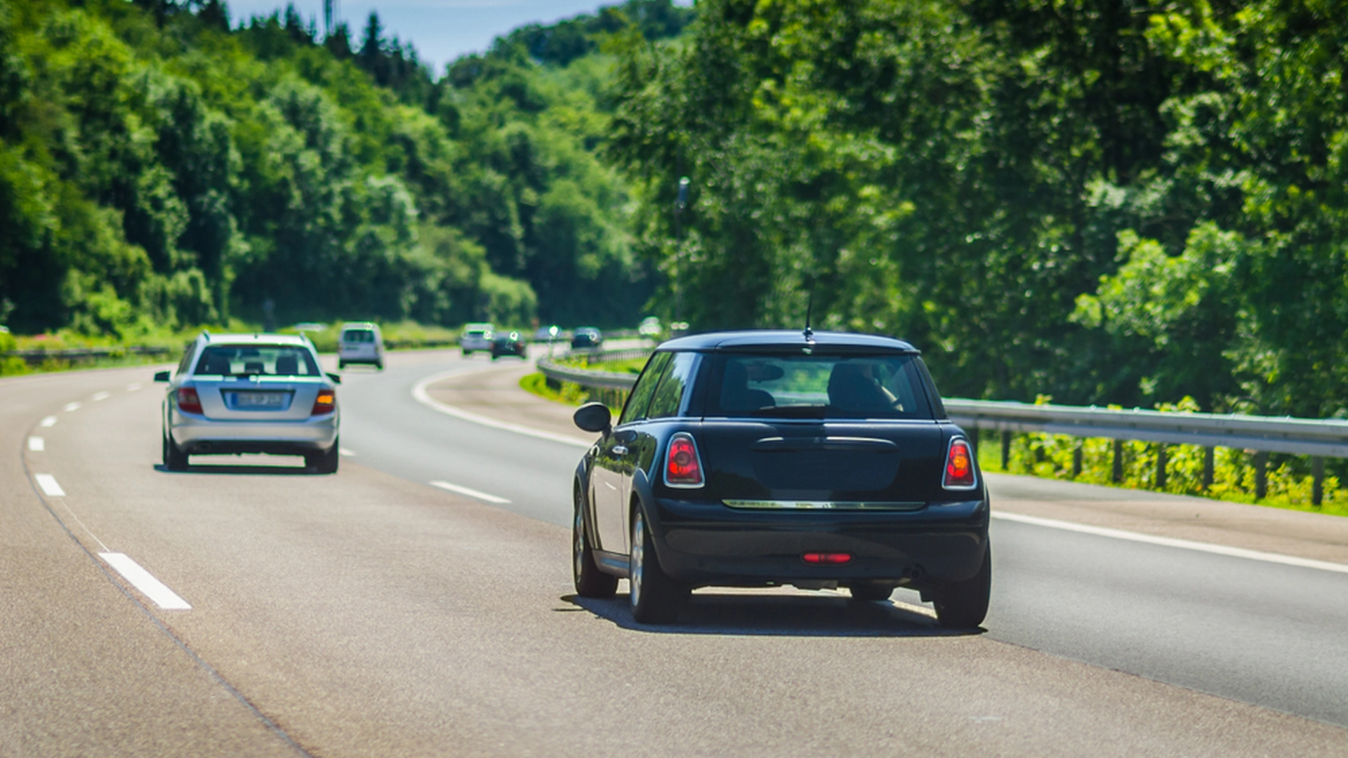 Europæisk motorvej sænker hastigheden: Du må nu kun køre 80 km/t i dette land