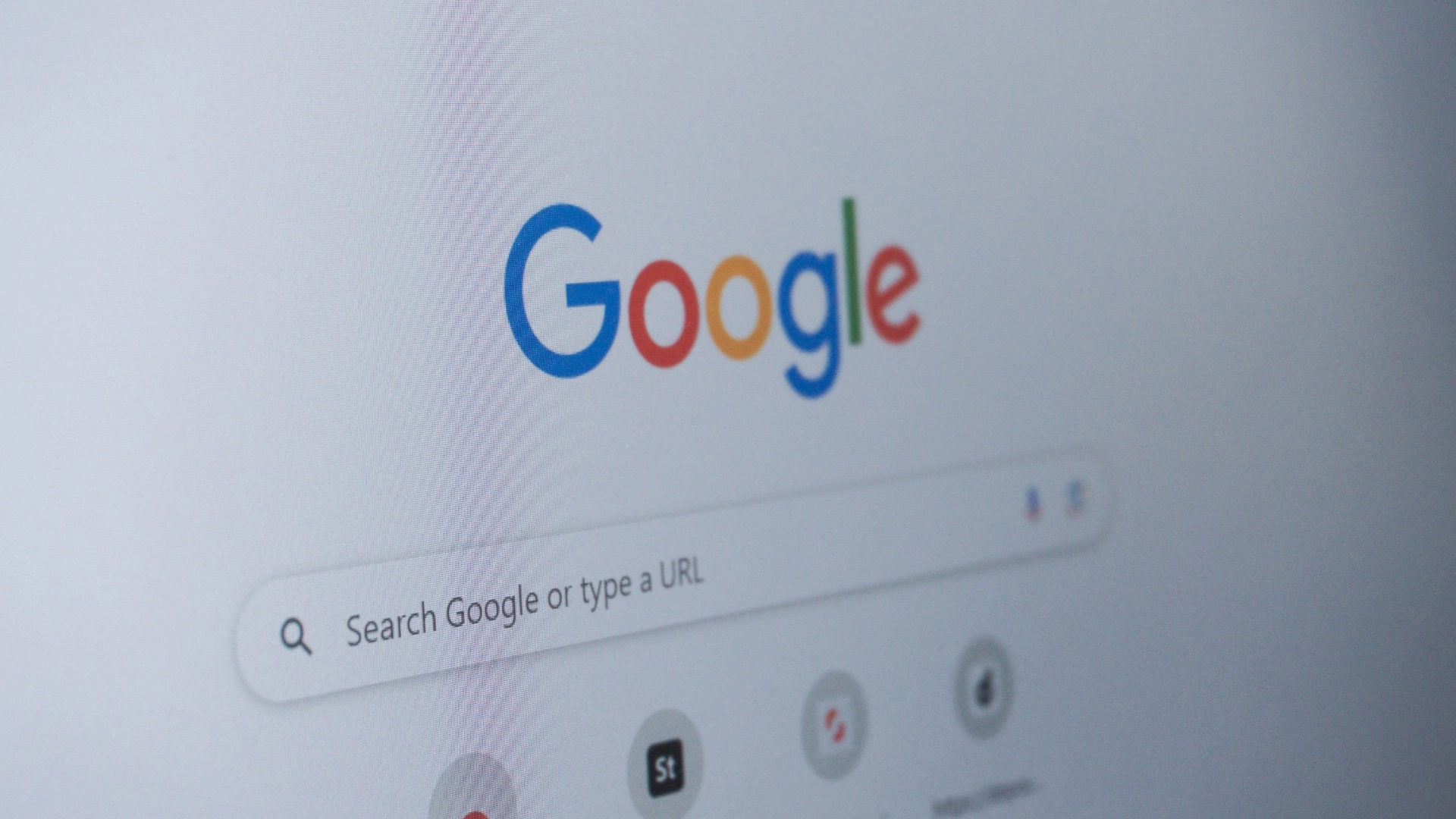 Her er de 6 sætninger, som du aldrig må søge efter på Google
