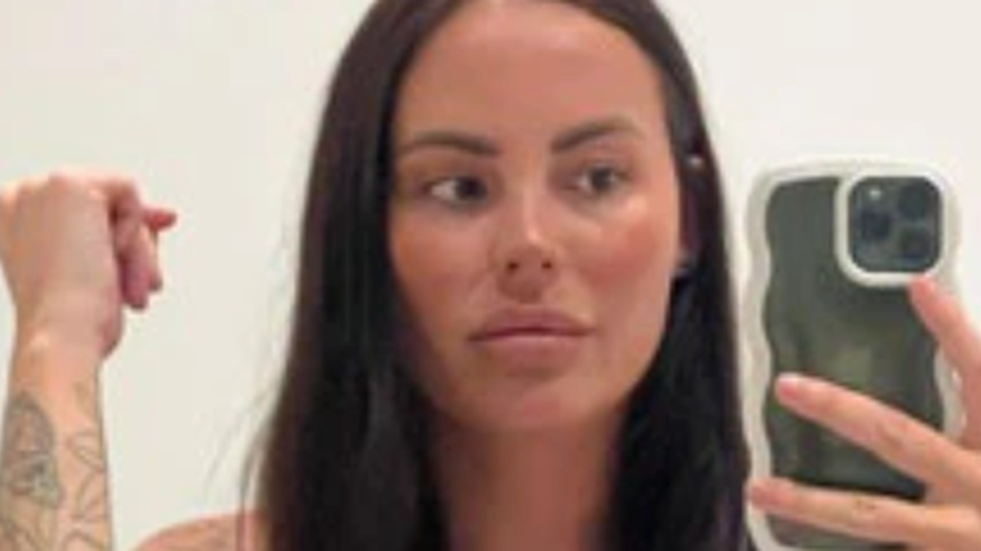 Sophie landede et job efter mere end 100 forsøg – og sagde op efter 10 minutter