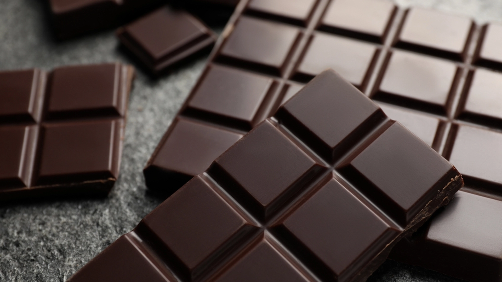 Ekspert med afslørering: Derfor skal du spise chokolade hver dag