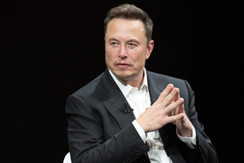 Hun var gift med Elon Musk i 8 år: Derfor valgte hun at forlade ham efter en bilulykke