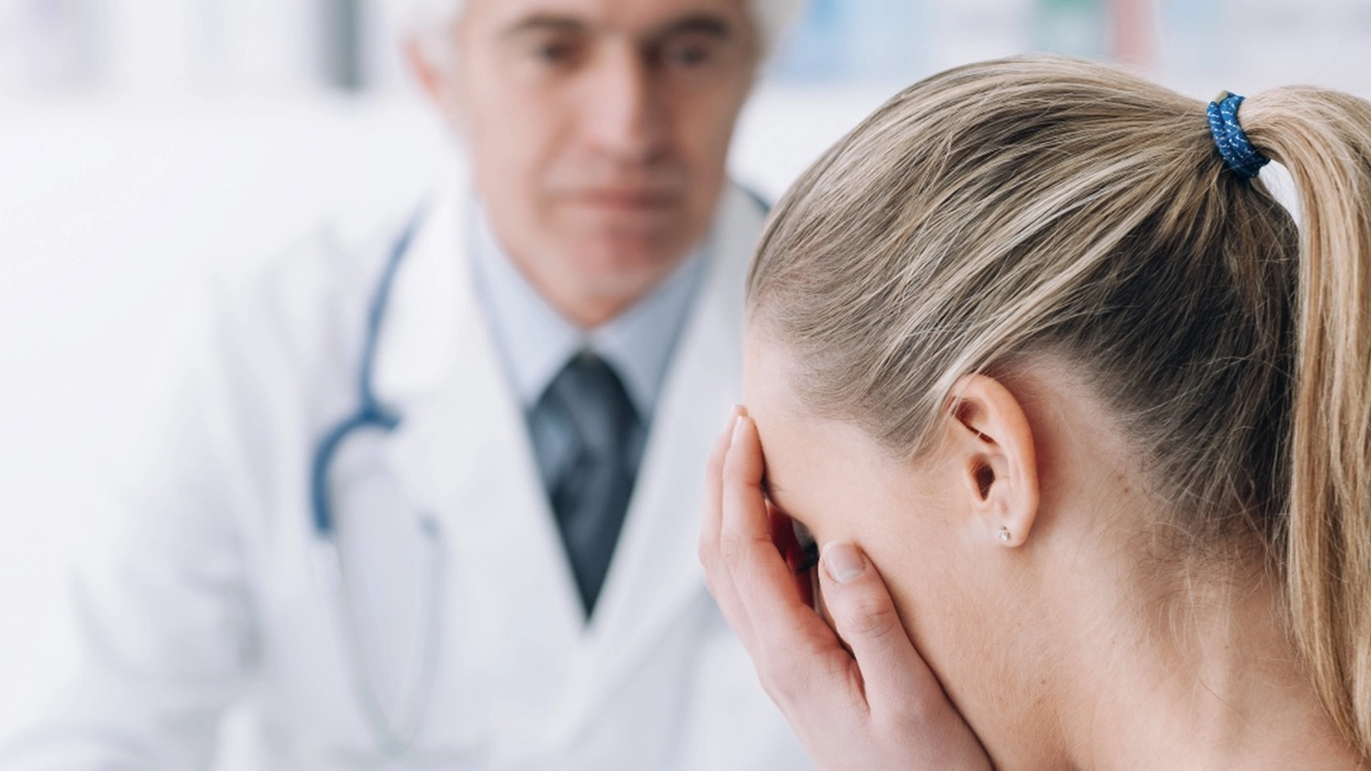 Hendes læge afviste at udføre en undersøgelse: Kort tid efter fik hun livsændrende diagnose