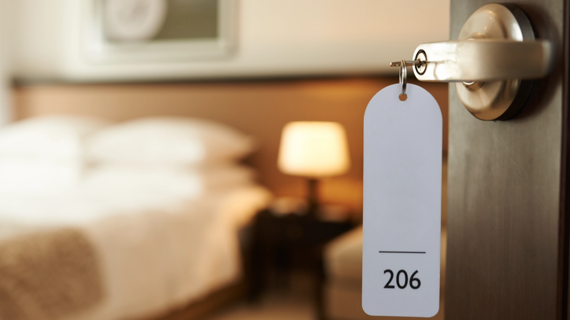 Studerende snød sig til 63 gratis hotelophold – du vil aldrig gætte hvordan