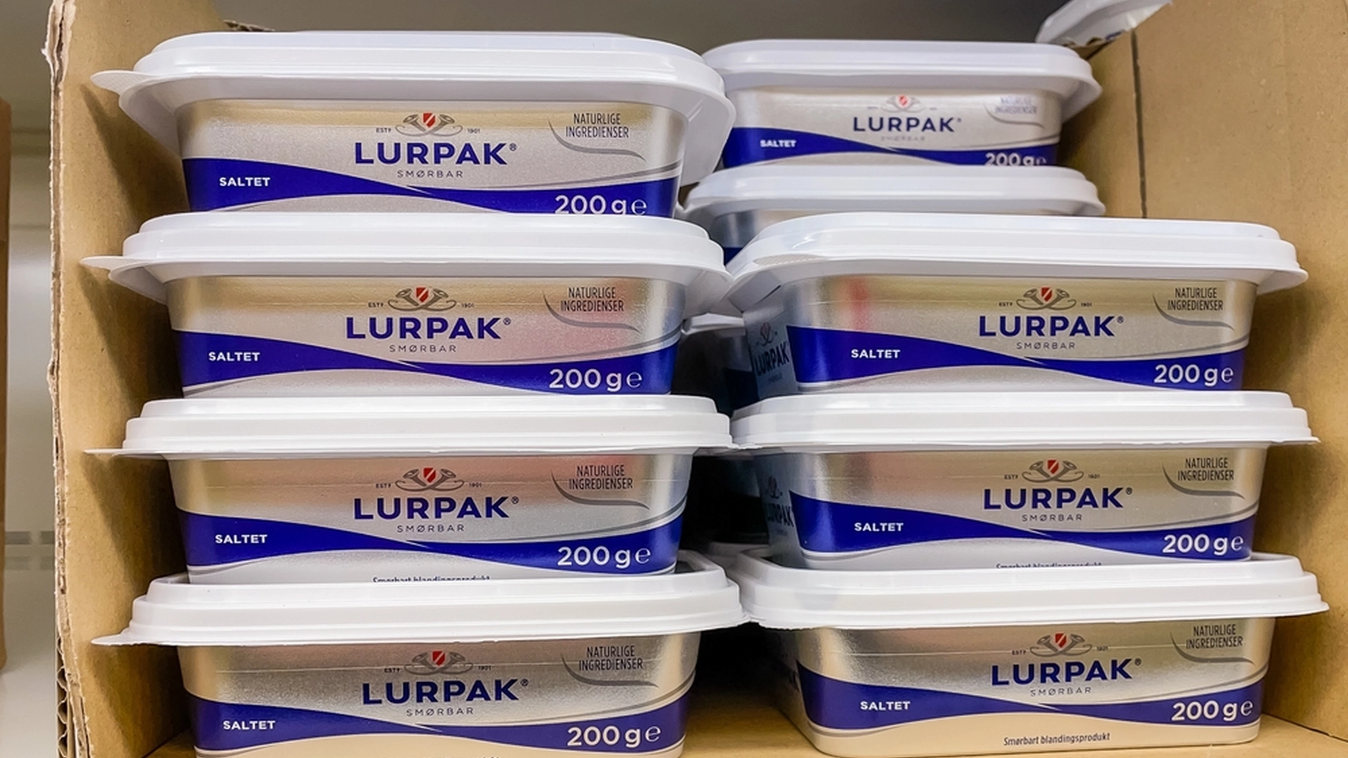 Skynd dig afsted før din nabo: Denne supermarkedskæde sælger Lurpak til 8 kroner