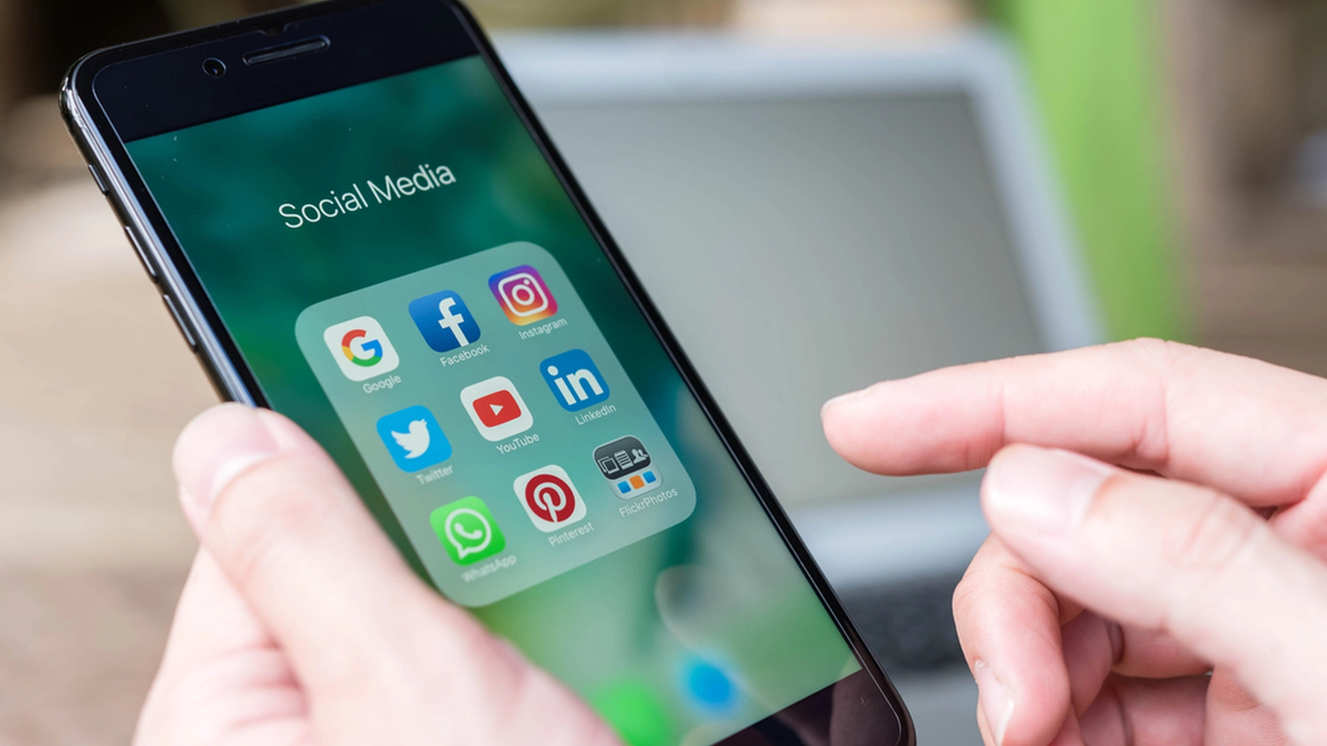 Disse 3 typer af apps sporer alle dine bevægelser: Slet dem med det samme