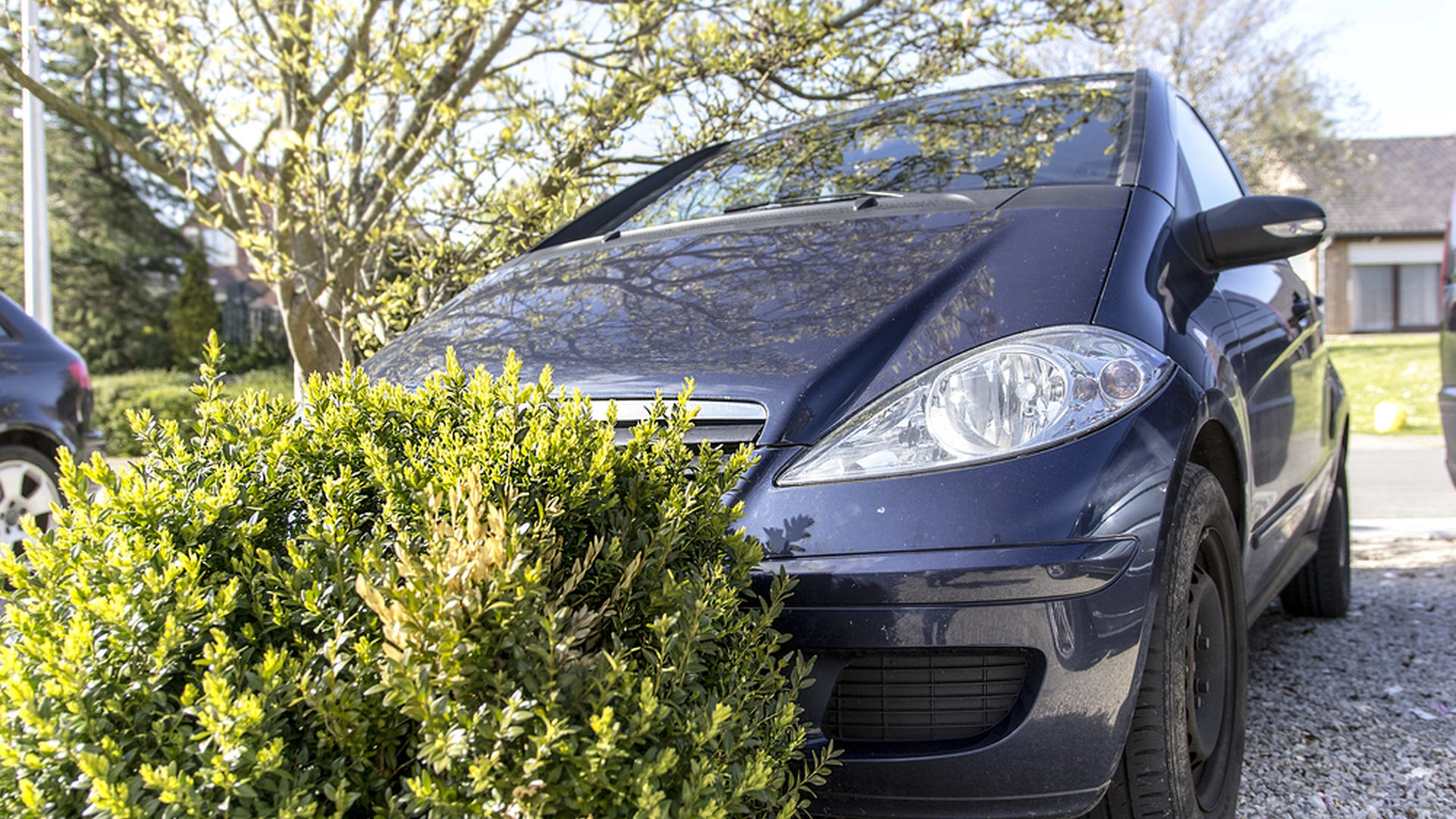 Julie var træt af at alle parkerede i hendes indkørsel: Så valgte hun at tage sagen i egen hånd