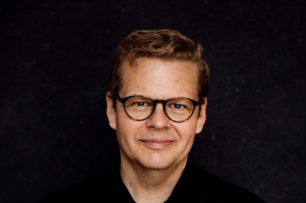 TV2-profil skilt: Udgiver nu bog
