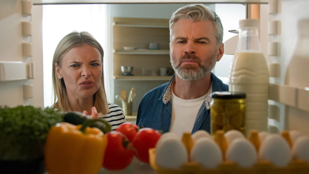 Er maden gået på dato? Her er hvordan du kan vurdere, om den stadig er sikker at spise
