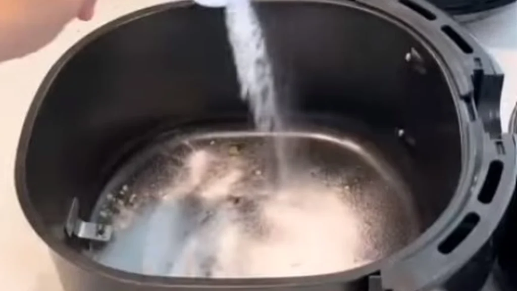 Hun laver airfryer-tricket, kun få danskere kender til: Når du ser det, vil du gøre det samme