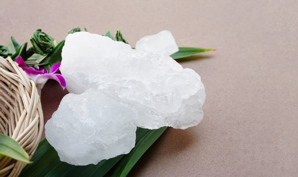 Hvad er risiciene ved alunsten? Og hvem bør ikke bruge den?