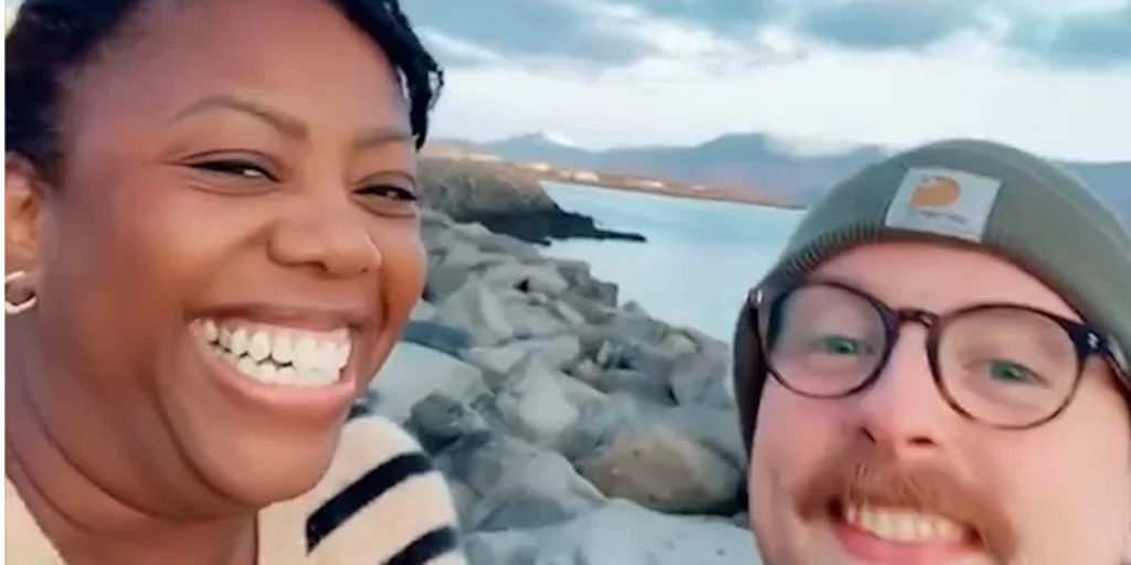 Amerikaner mødes med ‘fremmed’ skotte, flyver til Island for første date og har nu et interkontinentalt forhold