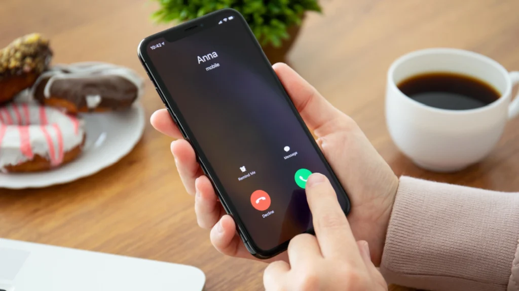 Flere oplever “spøgelsesopkald”: Derfor får du opkald, der bliver lagt på med det samme