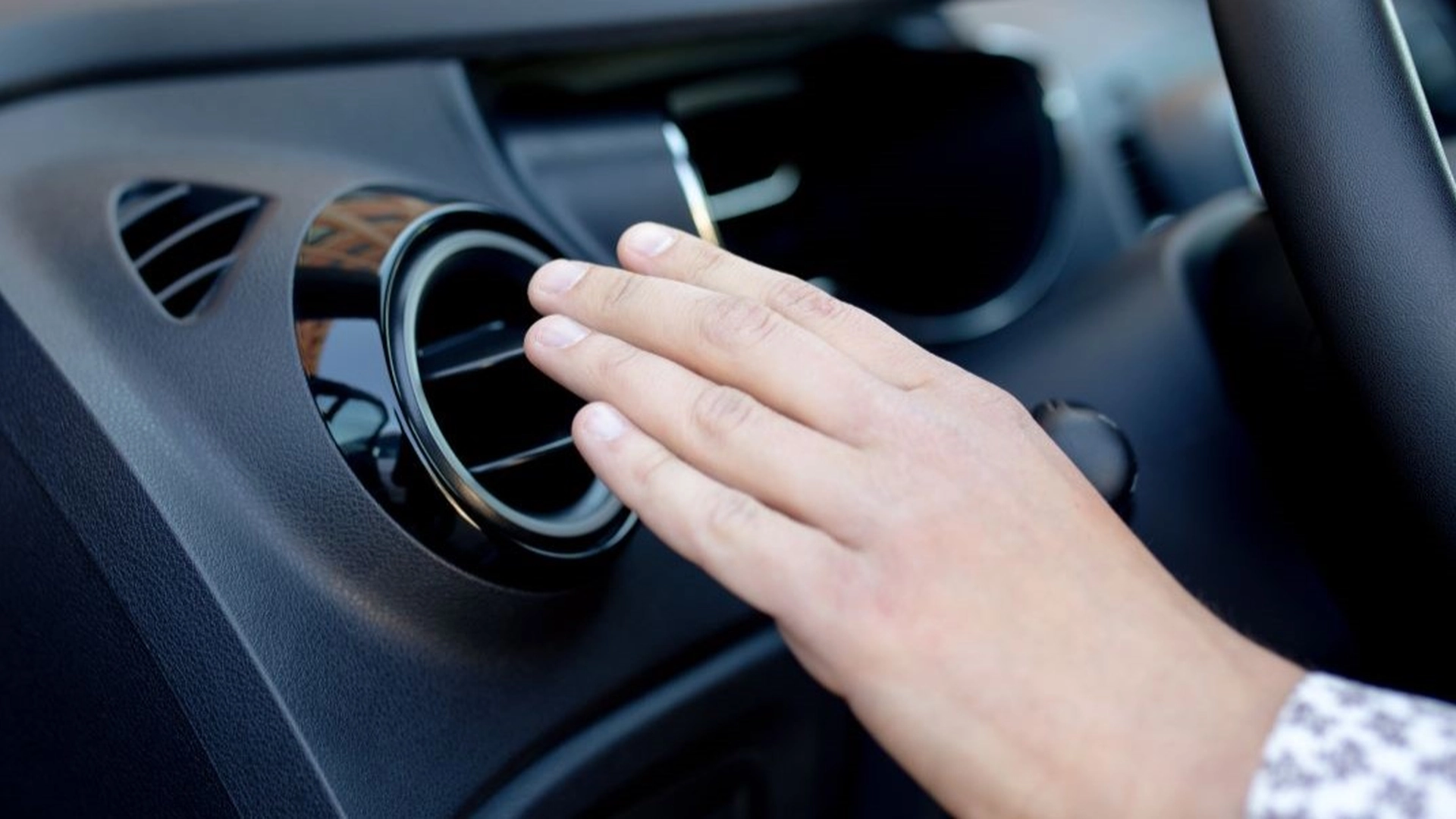 Få varmen i bilen hurtigere: Denne smarte funktion sparer dig for iskolde morgener