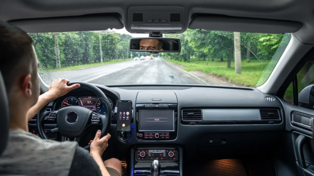 Mange danskere har det i bilen: Ekspert siger, at det giver falsk tryghed
