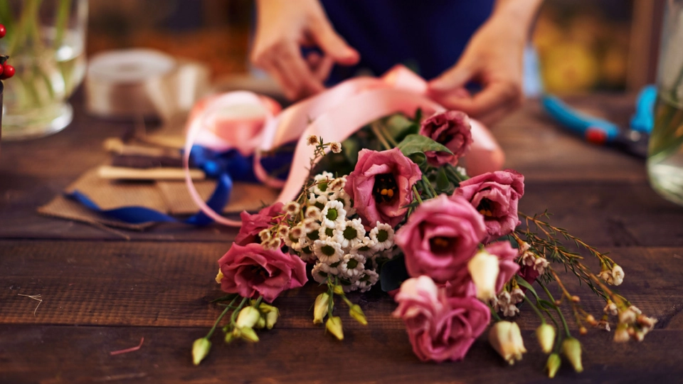 Blomsterhandler afslører: Sådan sikrer du, at din buket holder hele ugen