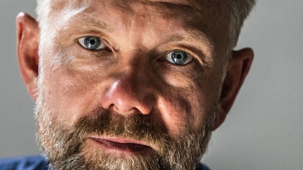 Casper Christensen afbryder DR-interview i frustration