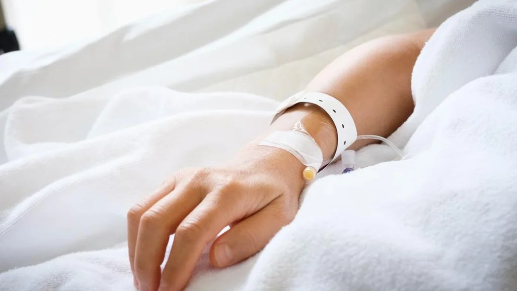 Hospitalmedarbejder fik sit livs største chok: Patient kom med chokerende tilståelse på sit dødsleje