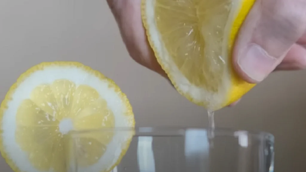 Drik ét glas citronvand hver morgen: Din krop vil være taknemmelig