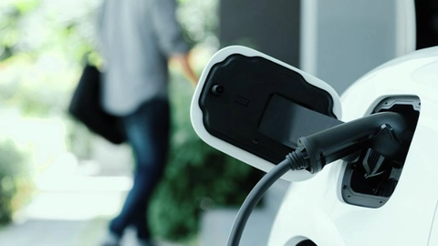 De er overalt på vejene i Danmark: Disse bilmærker laver de dårligste batterier ifølge undersøgelse