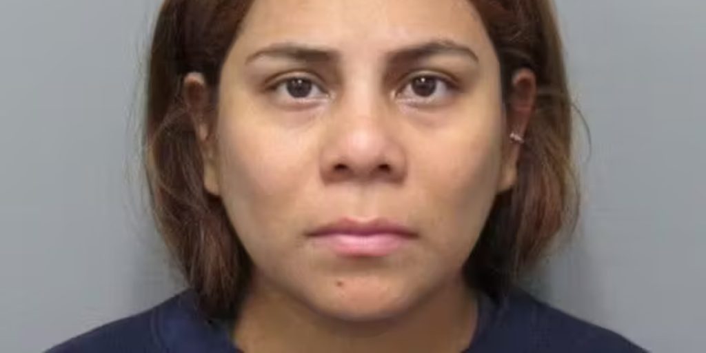 Hun tog ti dage på ferie og efterlod sin baby alene