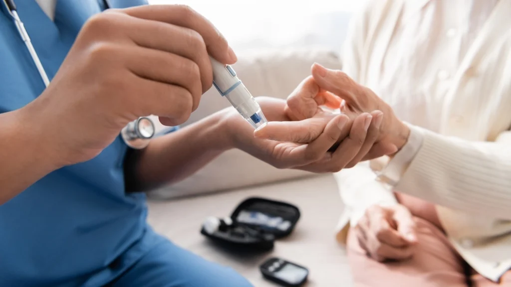 Ekspert udsender advarsel: Denne lille hudforandring kan være tidligt advarselstegn på type 2-diabetes