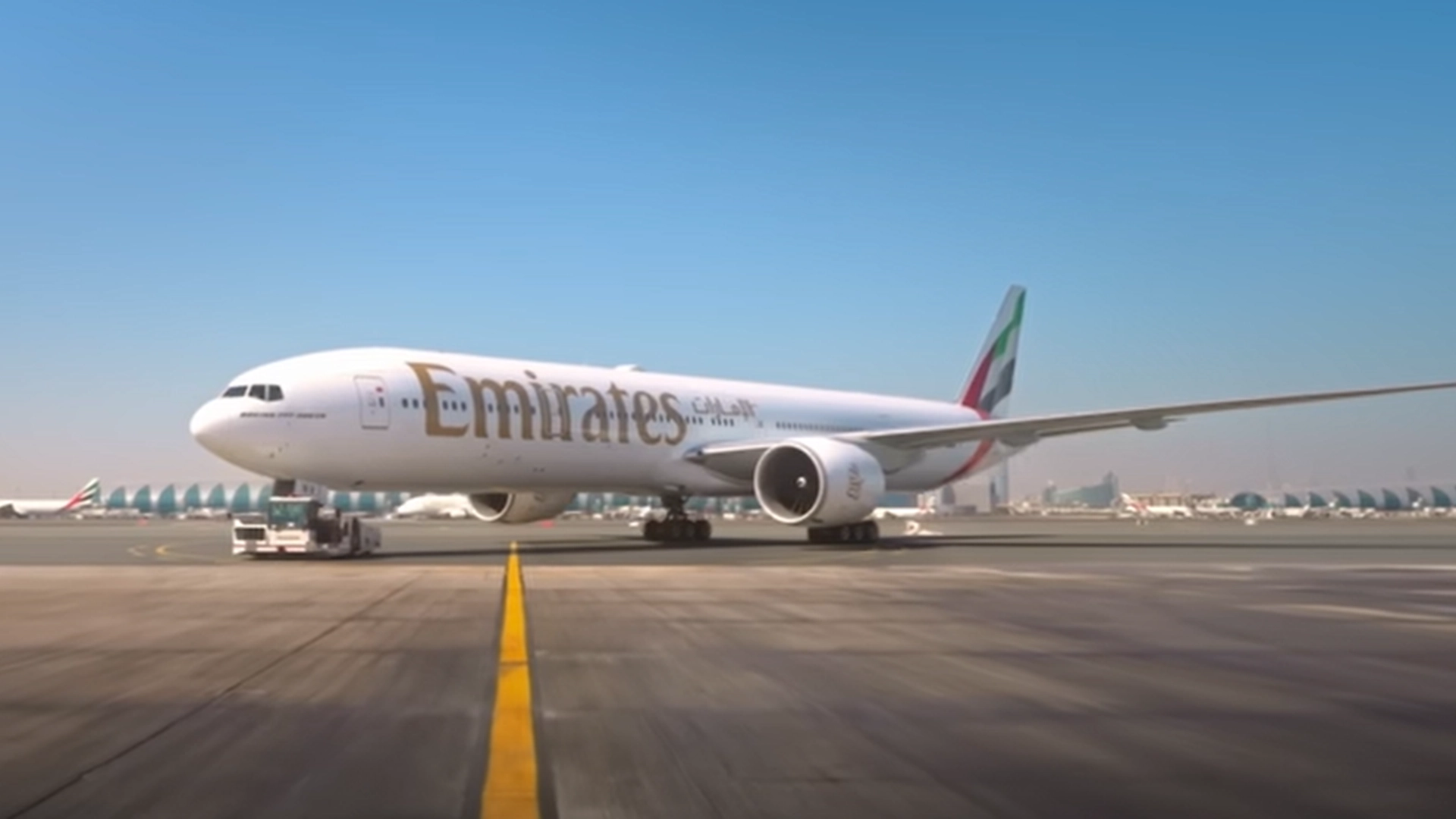 Emirates har brugt 37 dage på at sætte Boeing 777 i stand: Vent til du ser det indefra