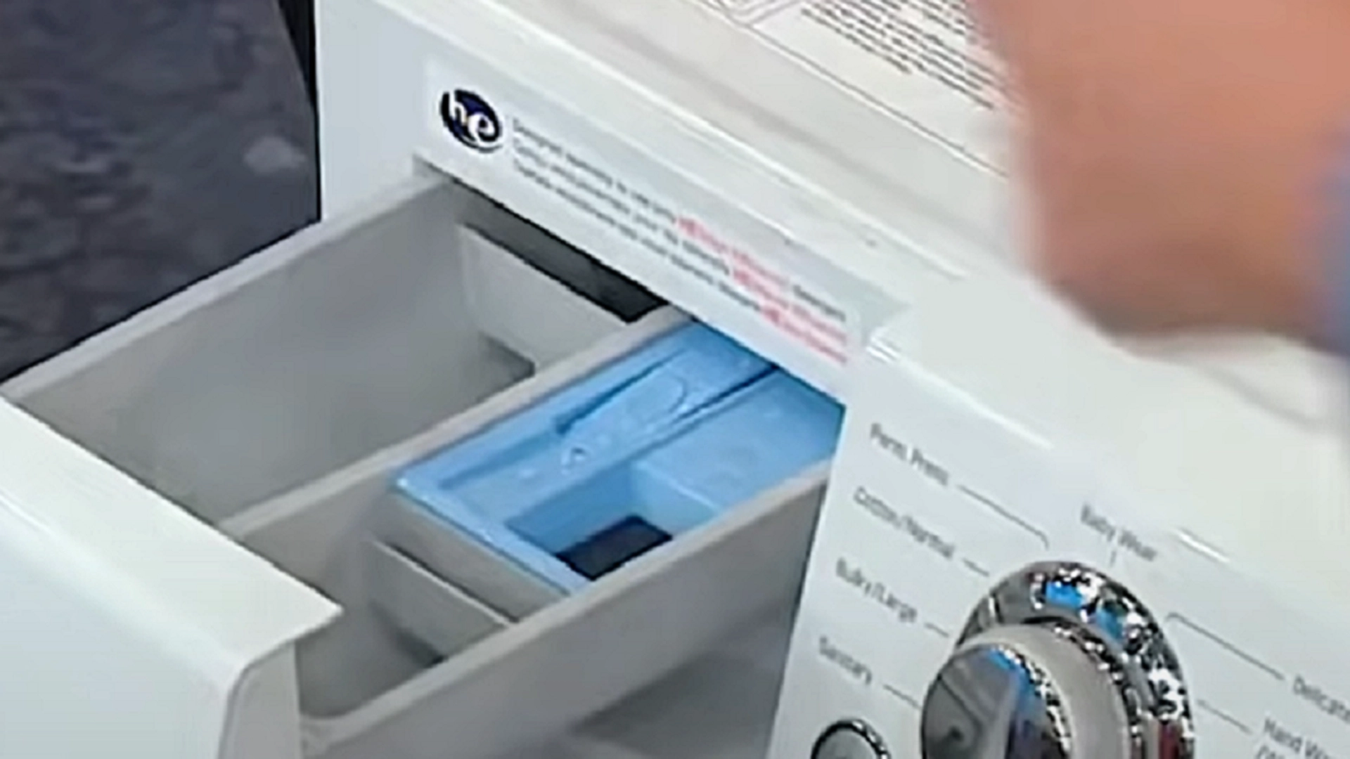 Simpelt trick virker som magi. Sådan løser du den skjulte trussel i vaskemaskinen.