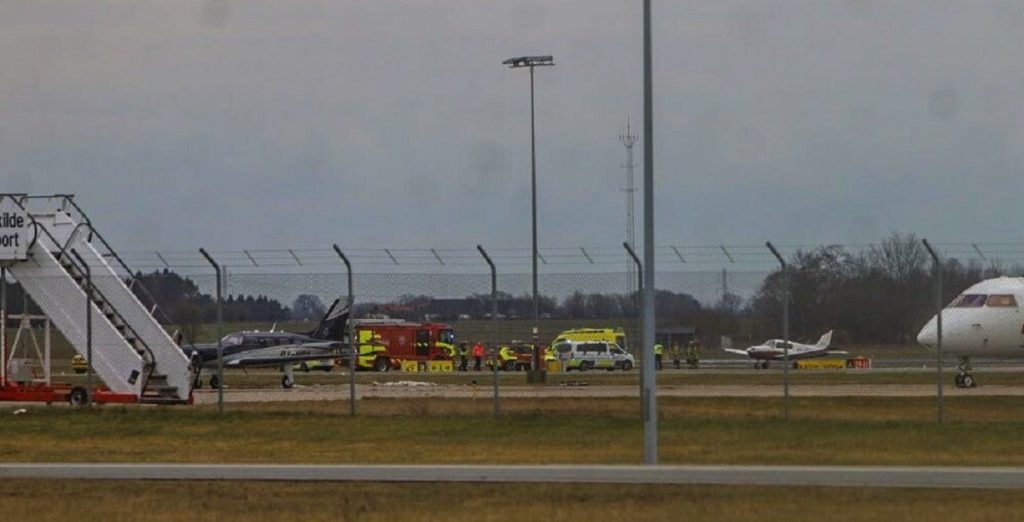 Drama på fly: Måtte sikkerhedslande i dansk lufthavn