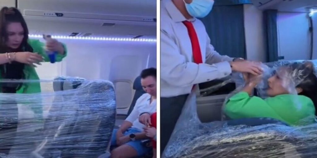 Passager bruger husholdningsfilm til at omdanne flysæde til ‘business class’-sæde