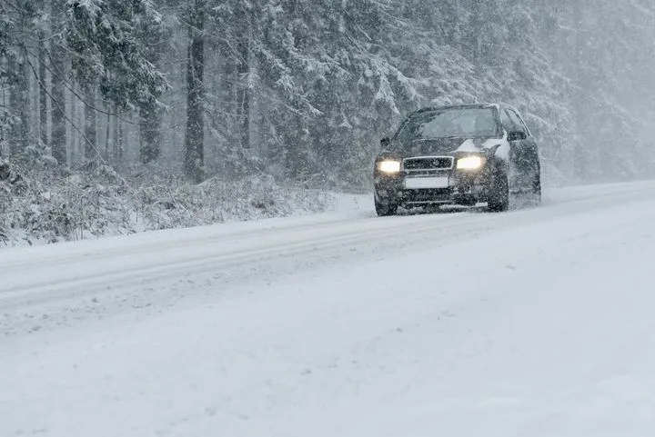 DMI melder om kæmpe vejrskifte: Vinterlige byger på vej mod Danmark