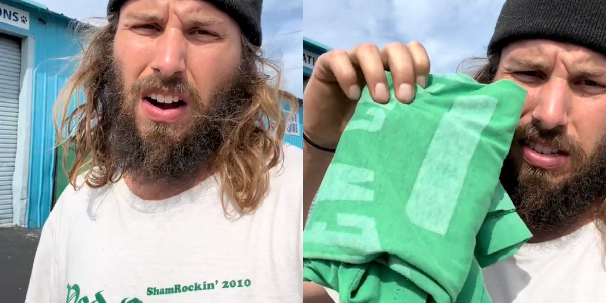Da han skulle betale for t-shirt, kiggede ekspedienten på ham og gav den til ham gratis: “Hun troede, jeg var hjemløs”