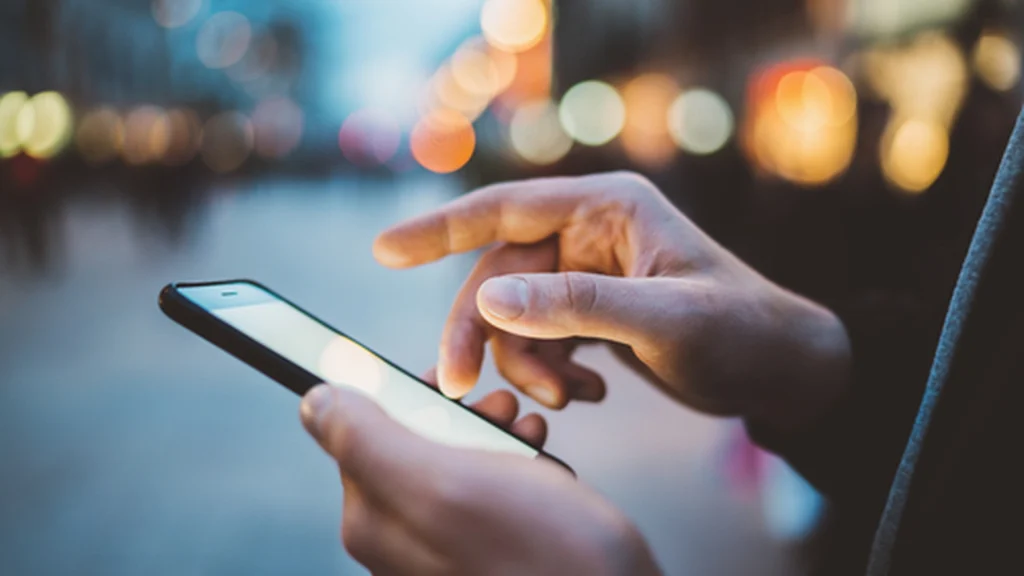 Hver femte dansker har været udsat for det: Tikker ind på Android og iPhones landet over