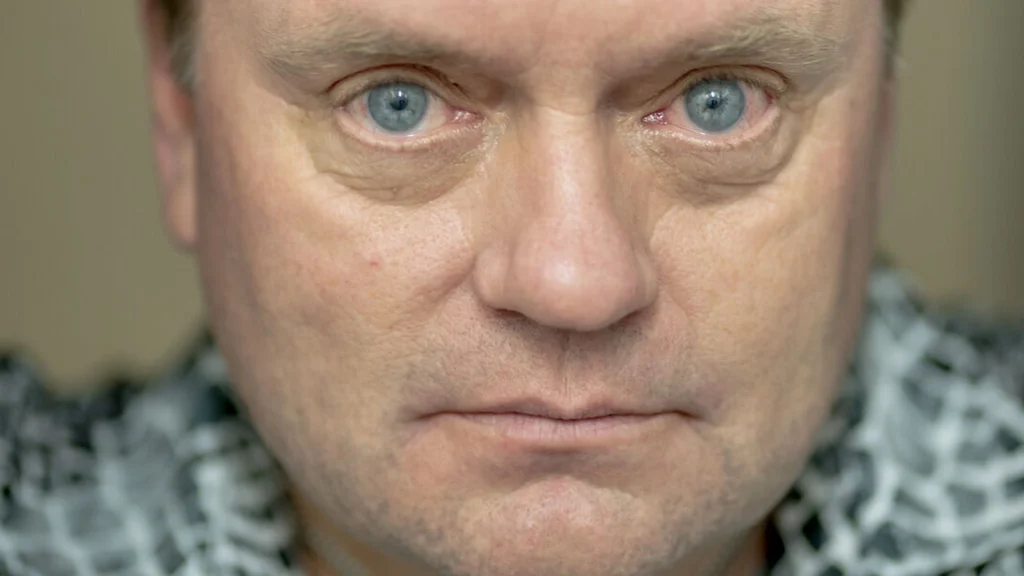 Johnny Hansen åbner op om sin hemmelige krise: Sådan ramte Kandis-forsangeren bunden